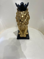 Lion With Crown - Royal Living Furniture