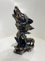Howling Wolf Decorative Piece - Royal Living Furniture